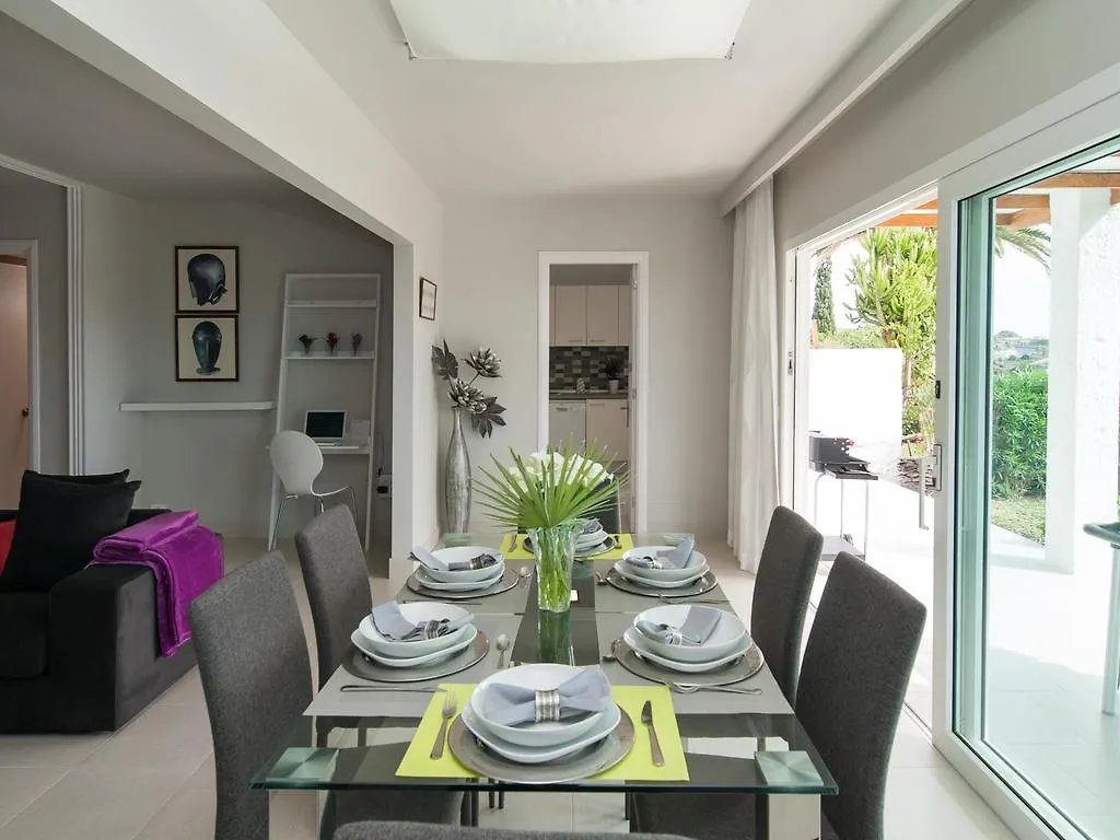 Bungalow San Agustin Rocas Rojas Spain