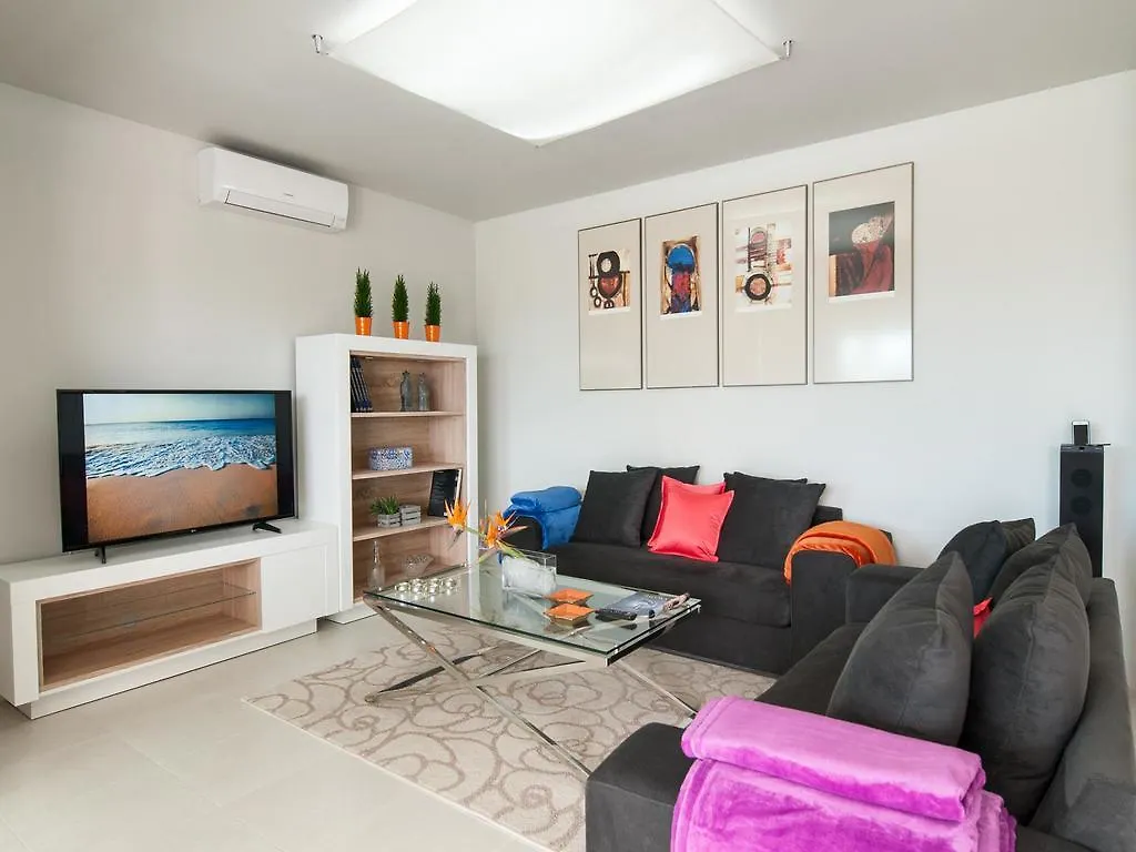 Holiday home Bungalow San Agustin Rocas Rojas